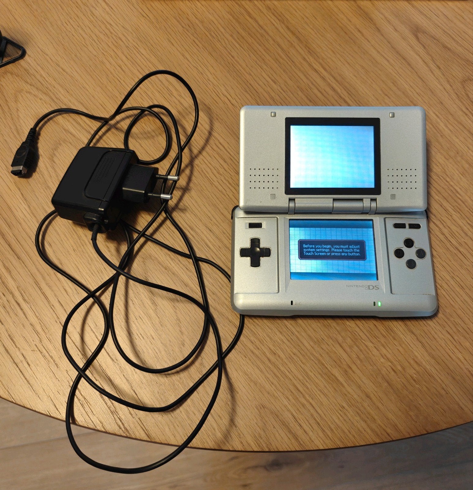 Nintendo DS Phat - Zilver met oplader, Ophalen of Verzenden, Gebruikt, Zilver, DS Original of Phat