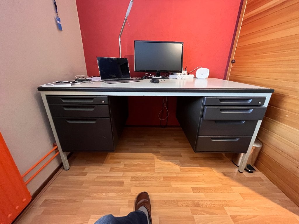 Bureau Merk Gesika Type DMS-Soft afm. 160x80 cm H=75 cm., Ophalen, 160 cm, Gebruikt, Metaal