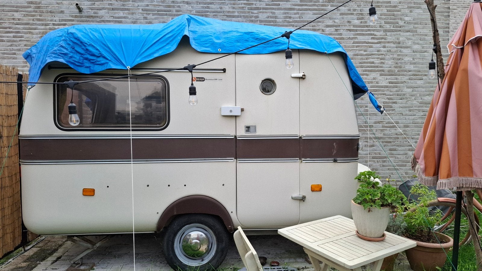 Biod caravan met opknapwerk, Rondzit, Tot en met 3, Particulier, Luifel