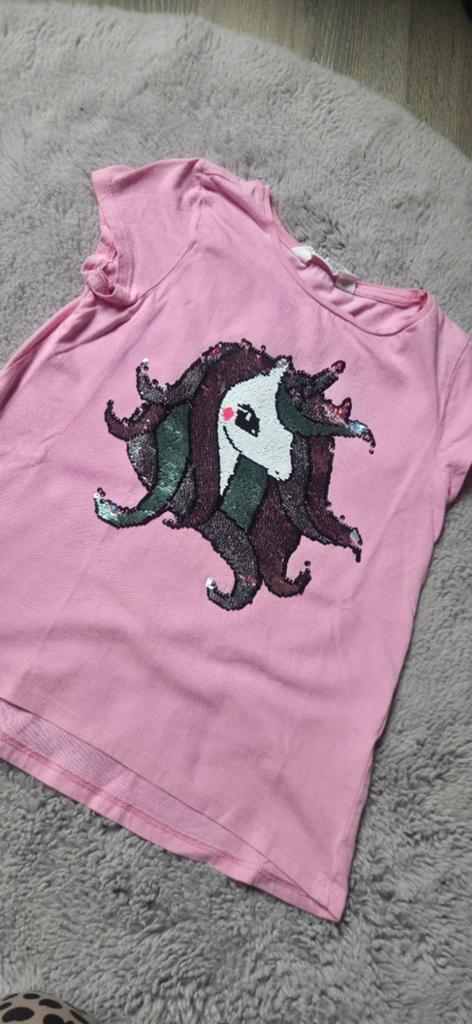Roze T-shirt met omkeerbare pailletten eenhoorn maat 122-128, Kinderen en Baby's, Kinderkleding | Maat 128, Gebruikt, Meisje, Ophalen of Verzenden