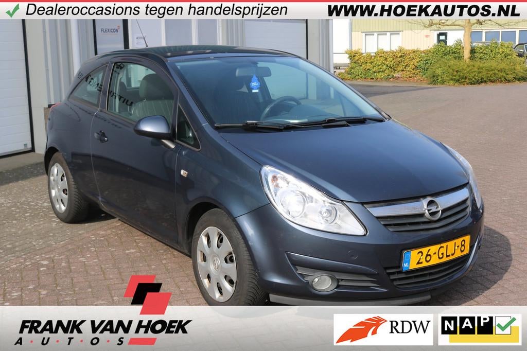 Opel Corsa 1.2-16V Enjoy nieuwe APK !, Voorwielaandrijving, 450 kg, 1229 cc, Origineel Nederlands