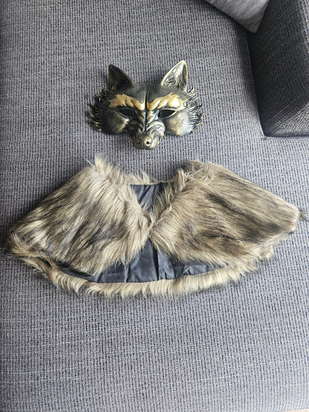 Fantasy Wolf/Vos Kostuum - Masker & Cape (Nieuw), Verzenden