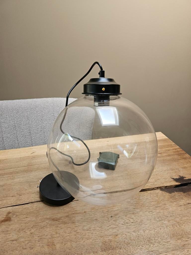 Stijlvolle hanglamp met glazen bol - 30cm diameter, Gebruikt, Modern, Sfeervol, Ophalen of Verzenden, Glas