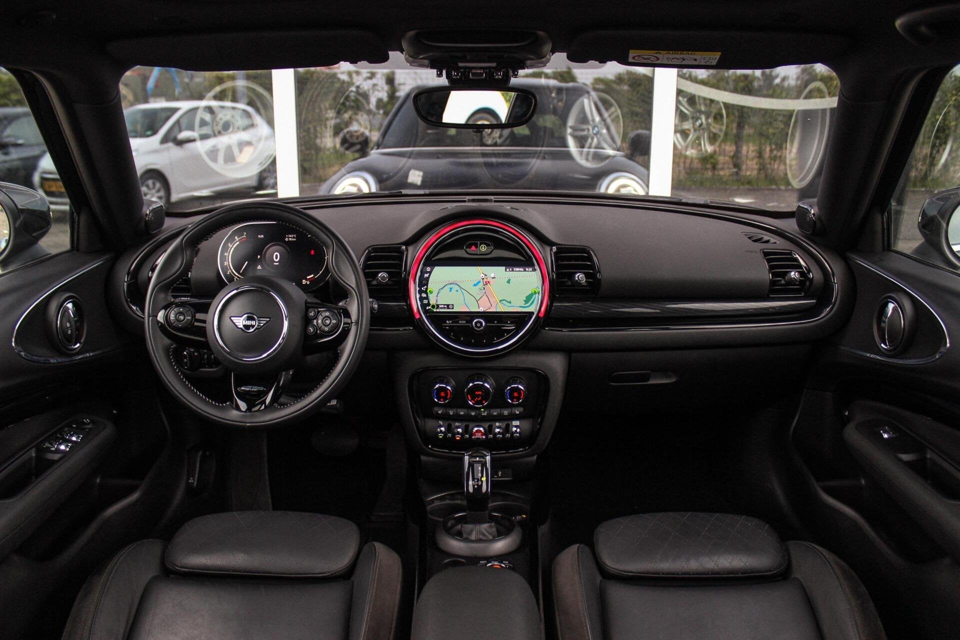 Mini Clubman 1.5 Cooper Richmond Park Edition | 1e eigenaar, Dealer onderhouden, 136 pk, Gebruikt, Parkeerassistent