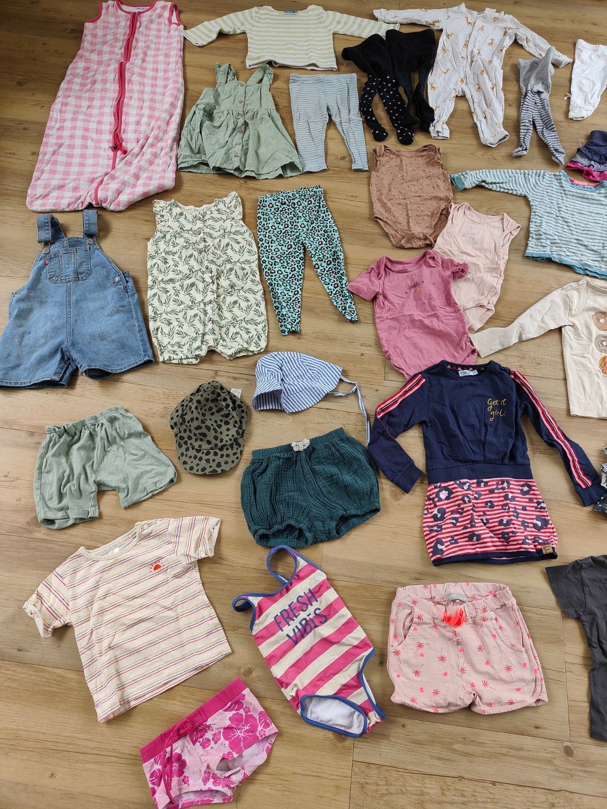22 delig zomer kledingpakket meisje maat 86 92 H&M HEMA poeh, Ophalen of Verzenden, Maat 86