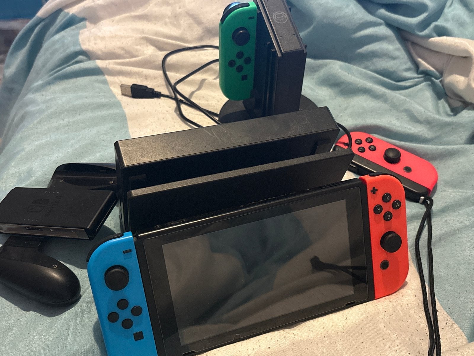 Nintendo Switch met 4 controllers en games, Spelcomputers en Games, Spelcomputers | Nintendo Switch, Ophalen, Switch Original