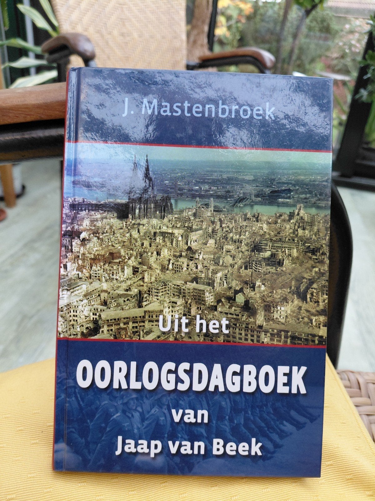 Uit het oorlogsdagboek van Jaap van Beek. J. Mastenbroek, Boeken, Ophalen of Verzenden, Zo goed als nieuw