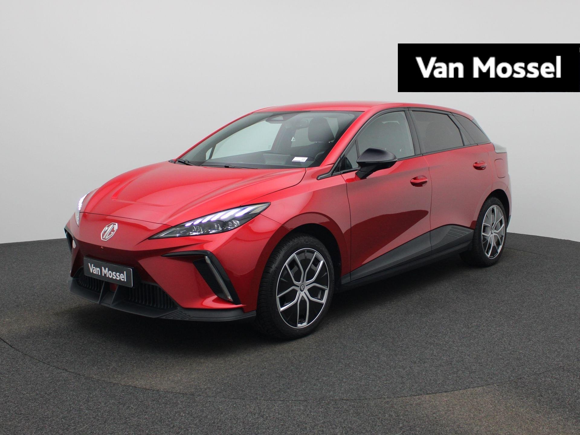 MG 4 64 kWh Luxury, Automaat, 12 maanden, Gebruikt, 1675 kg