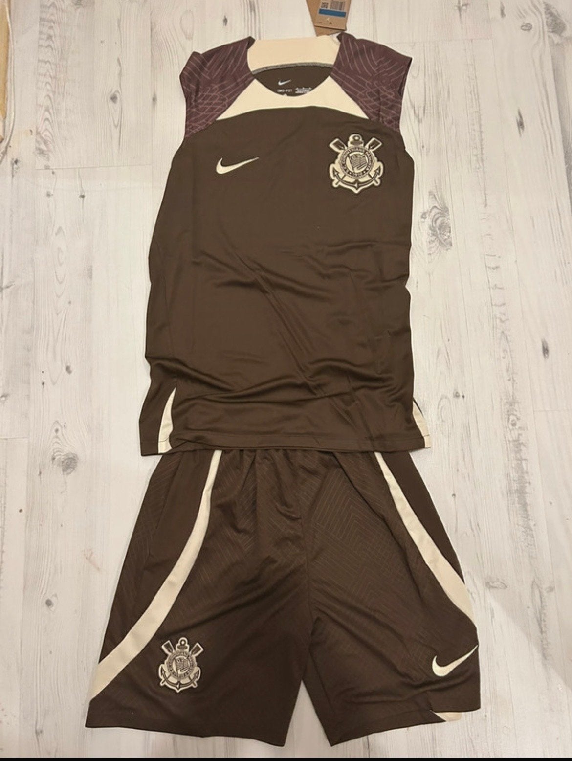 Corinthians bruin trainingstenue - L / XL, Maat M, Ophalen of Verzenden, Nieuw, Shirt