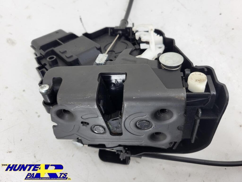 Deurslot mechaniek RA Volvo S40 II ('04-'12) 30799316, Gebruikt, Ophalen of Verzenden, Volvo, Volvo