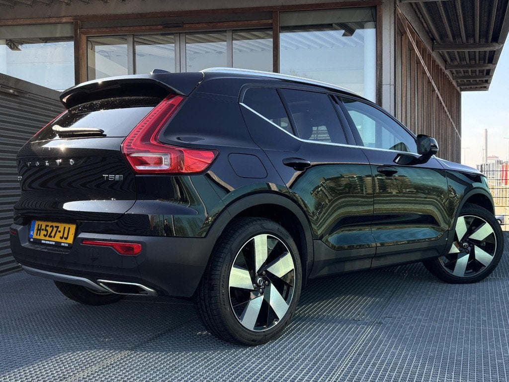 Volvo XC40 1.5 T5 Twin Engine Inscription lederen bekleding,, Auto's, Euro 6, 1712 kg, Zwart, Hybride Elektrisch/Benzine