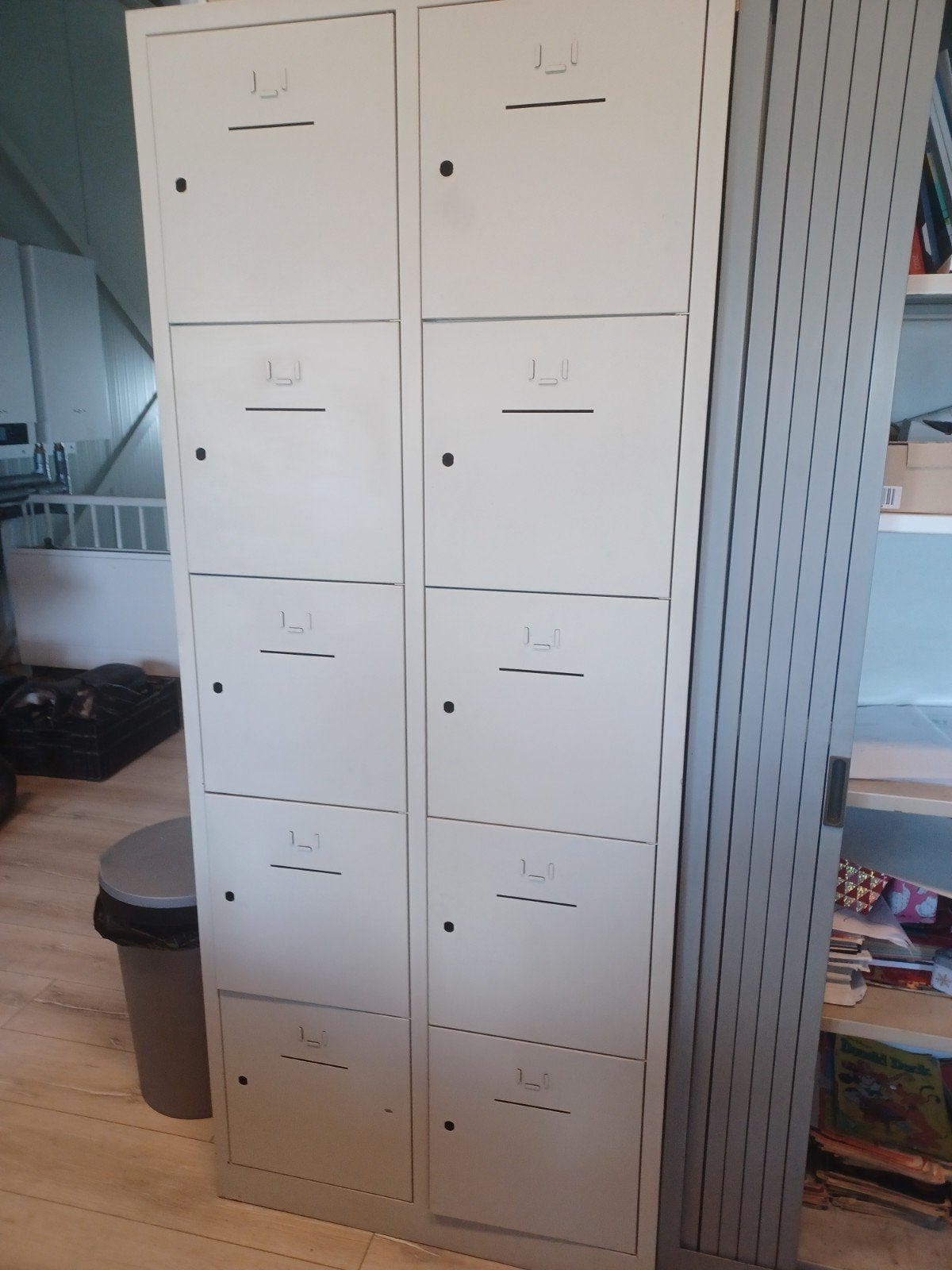 locker, Ophalen, Gebruikt