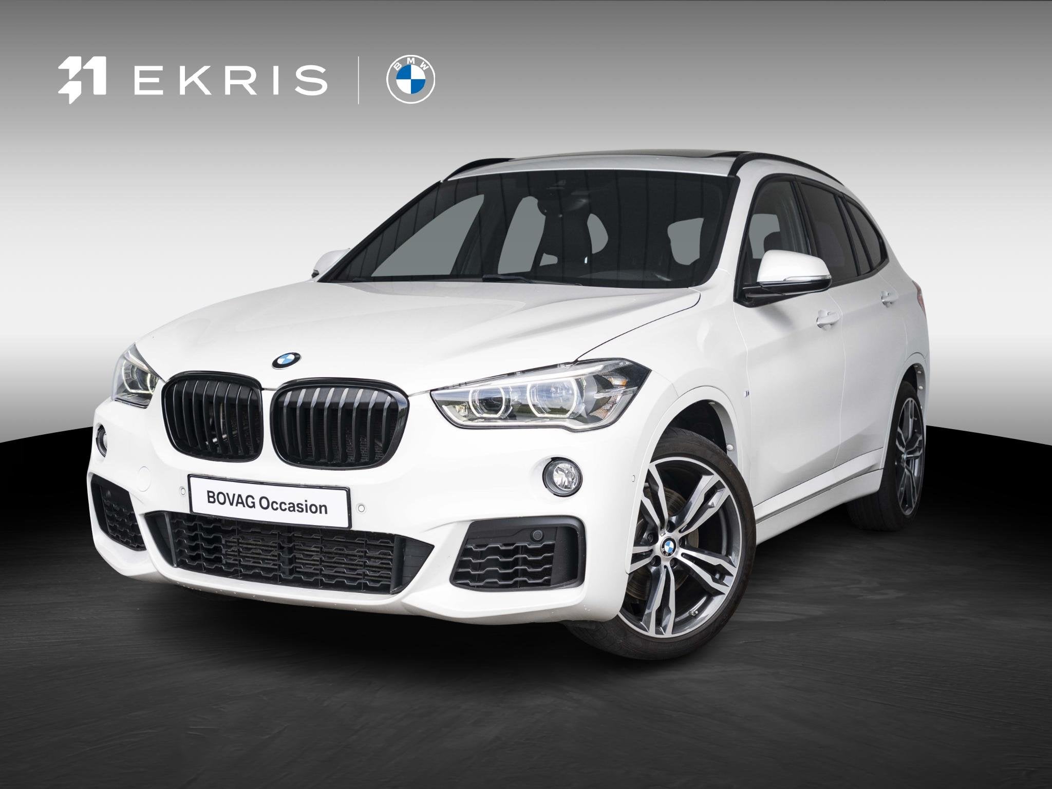BMW X1 xDrive20i | High Executive | M Sportpakket | Achterui, Auto's, BMW, 1998 cc, Stof, Gebruikt, Wit