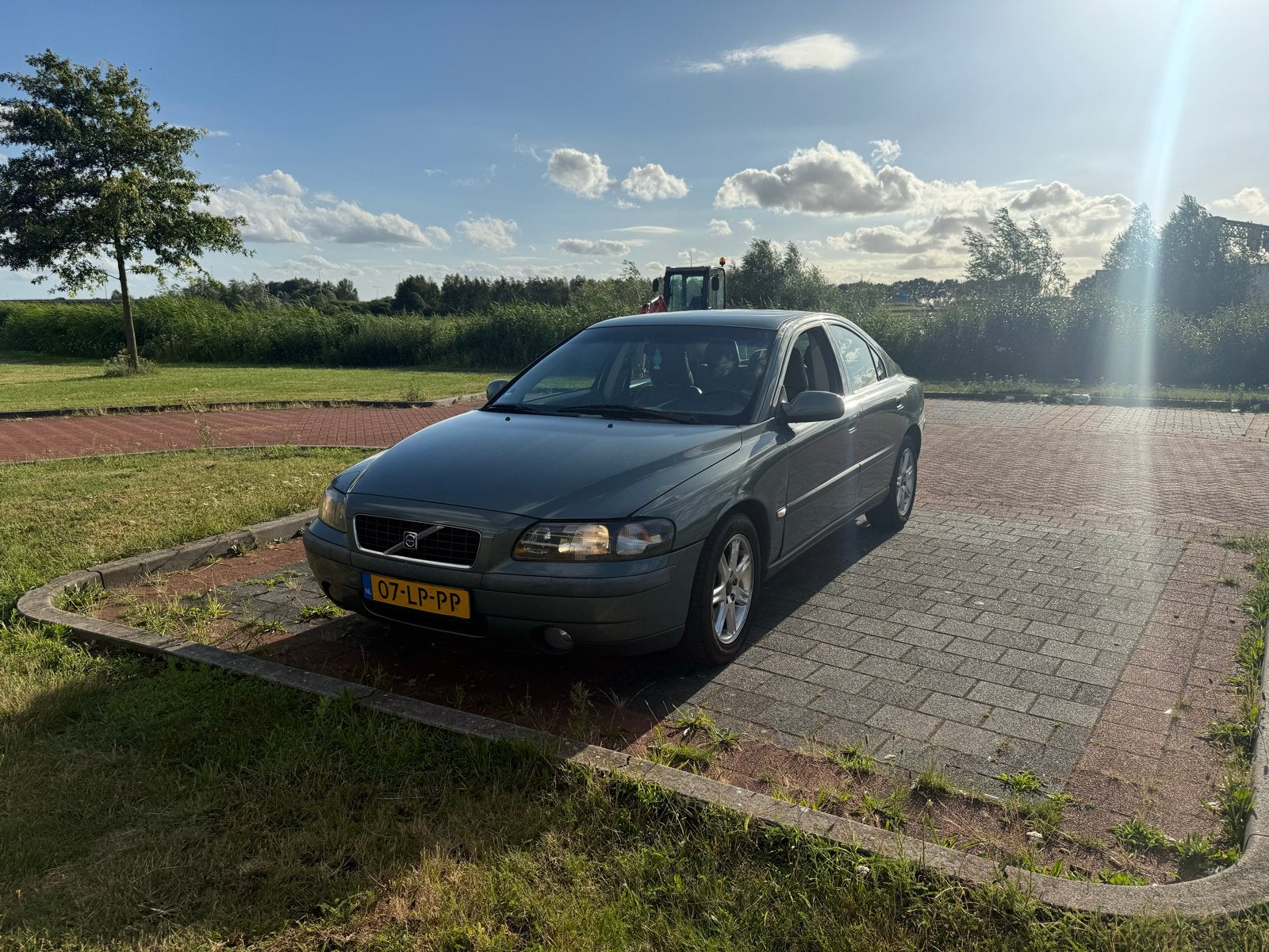 Volvo S60 2.4 140PK AUT 2003 Groen, Beige, S60, 1476 kg, 2435 cc