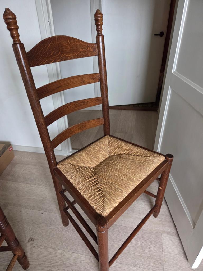4 vintage stoelen, Antiek en Kunst, Ophalen