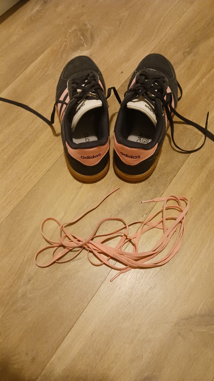 Adidas sneakers - Maat 38 - Zo goed als nieuw, Kleding | Dames, Ophalen of Verzenden, Blauw, Adidas, Sneakers of Gympen