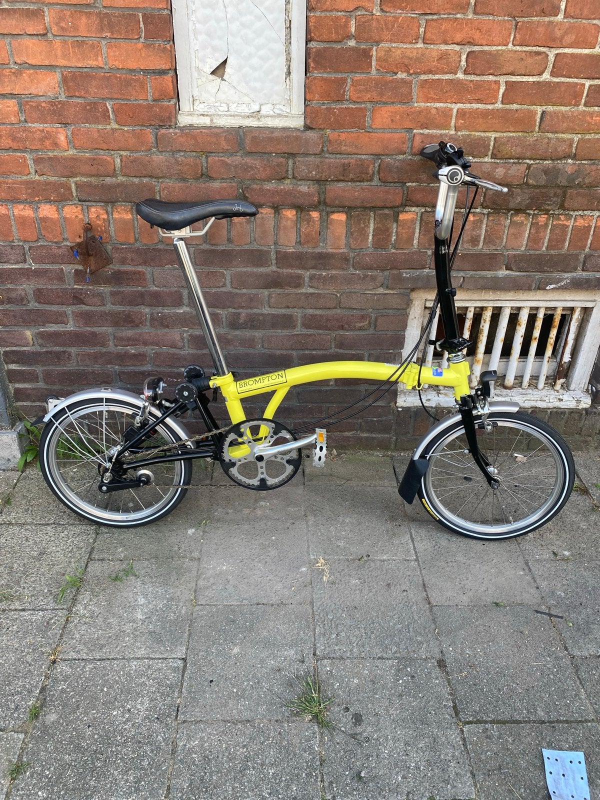 Brompton vouwfiets - Geel - Zo goed als nieuw, Ophalen, 20 inch of meer, Brompton, Velgrem