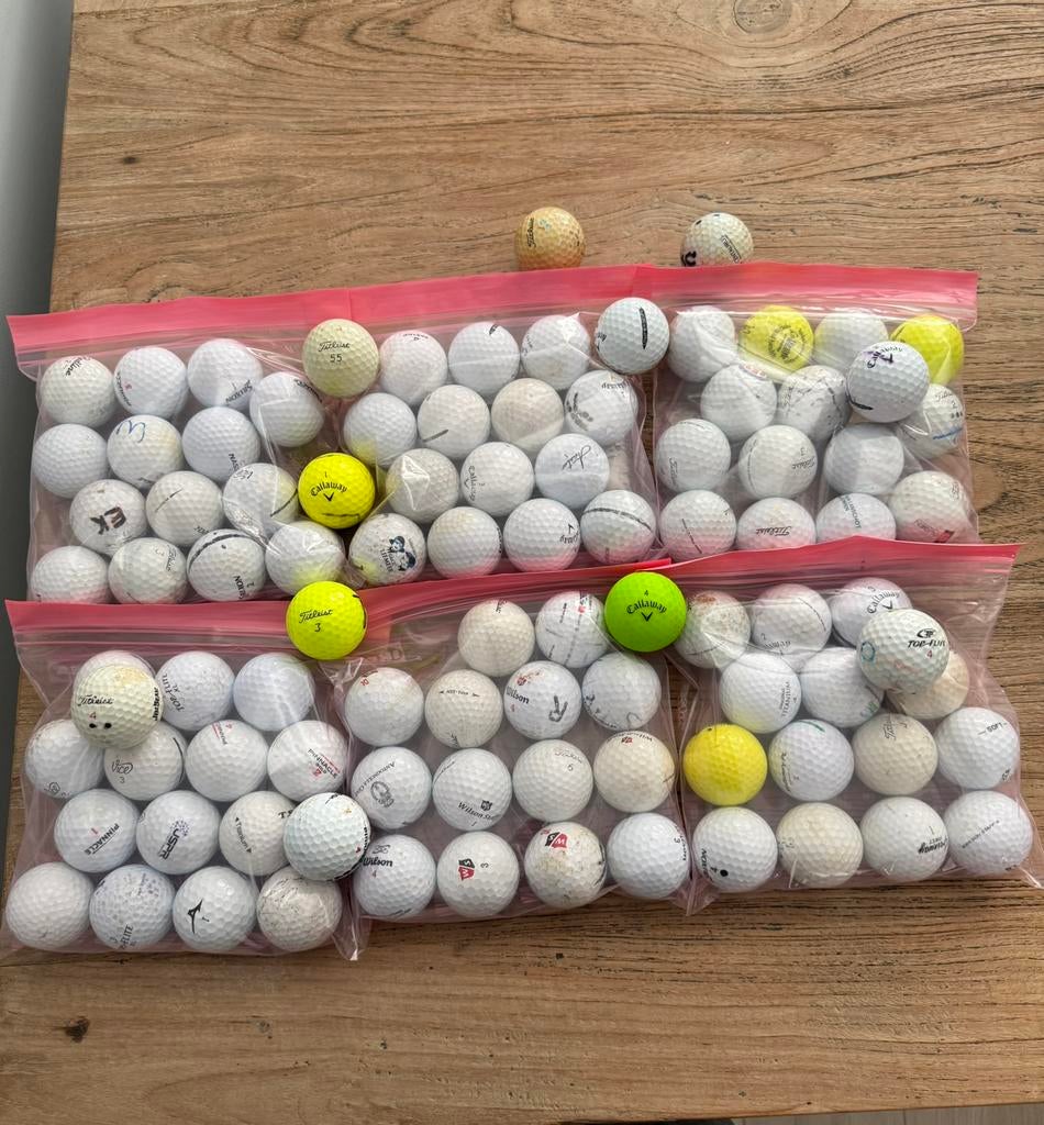 95 Golfballen Titleist, Callaway, Wilson en nog andere, Sport en Fitness, Golf, Ophalen, Gebruikt, Bal(len), Callaway