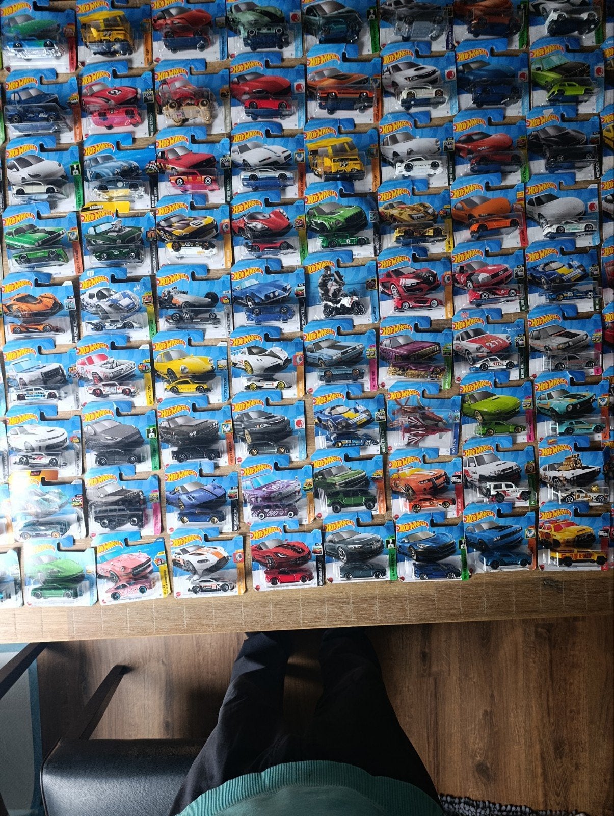 hotwheels auto,s 145 stuks in doosje, Ophalen, Auto