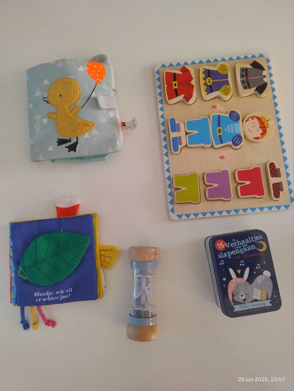 Baby speelgoed set: puzzel, boekjes, muziekdoosje, Ophalen of Verzenden, Gebruikt, Overige typen, Met geluid