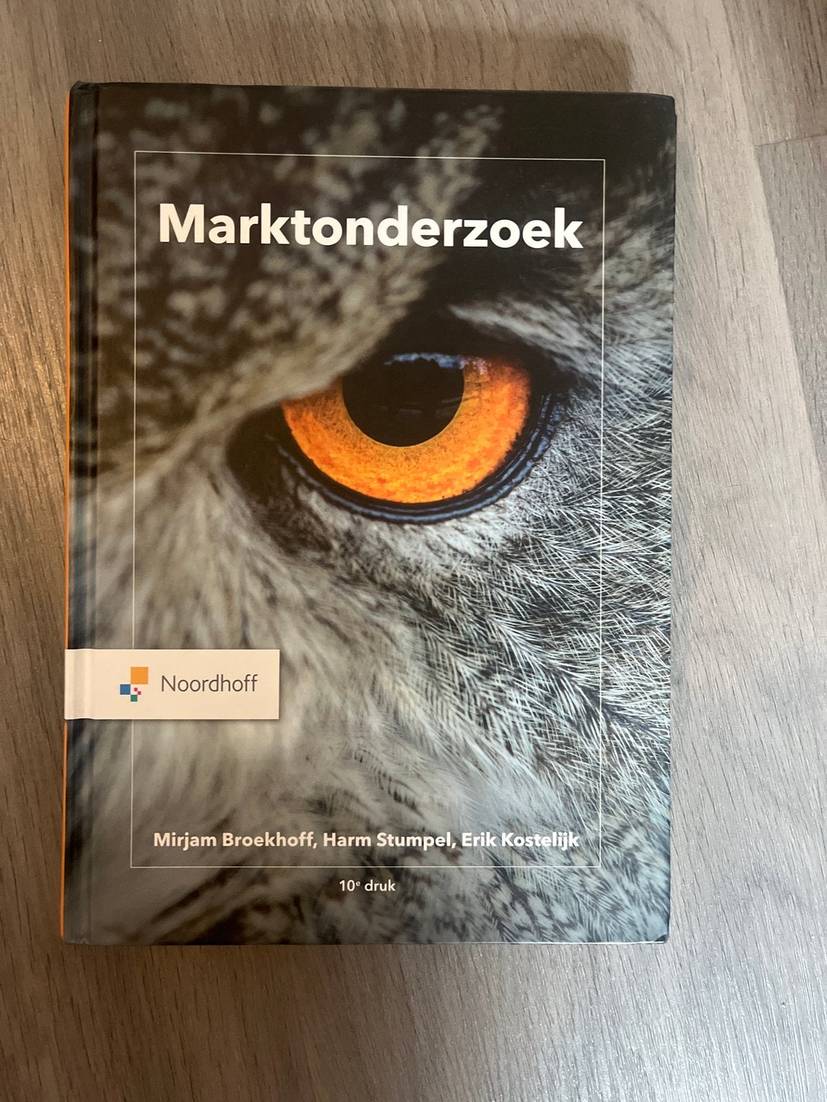 Marktonderzoek - 10e druk - Mirjam Broekhoff e.a., Boeken, Ophalen of Verzenden, Zo goed als nieuw, Economie en Marketing