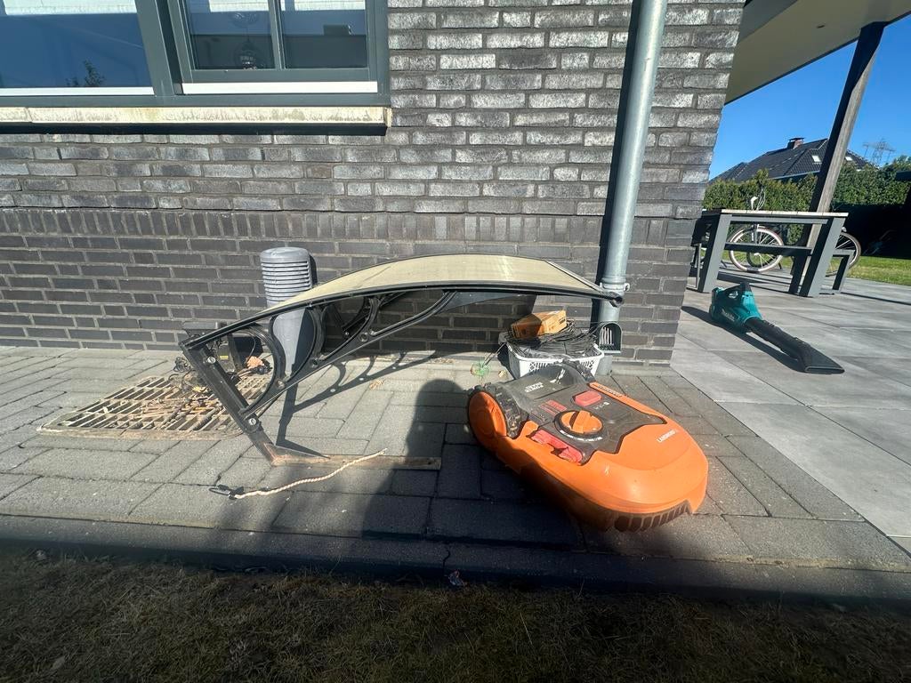 Worx Landroid Robotmaaier - Automatisch Maaien, Tuin en Terras, Robotmaaiers, Ophalen, Gebruikt, Meer dan 25 cm, Bestuurbaar via app