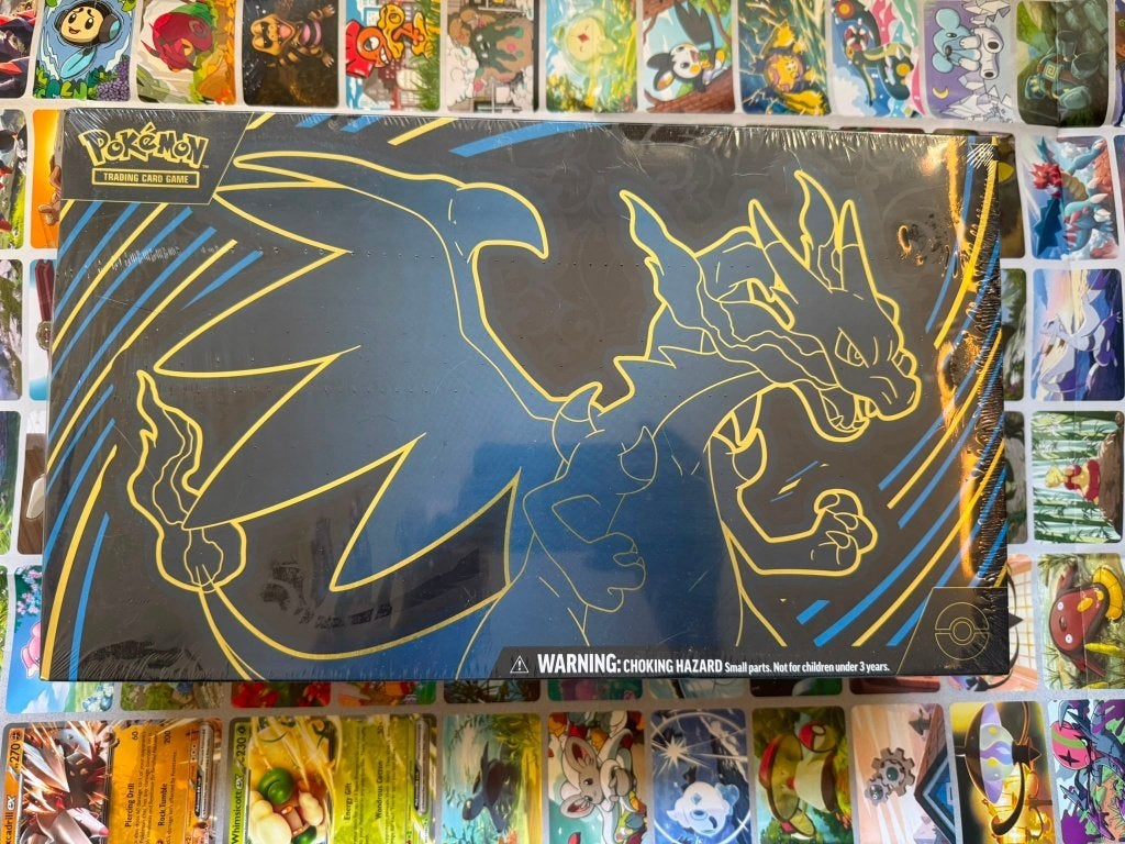 Mega Charizard X ex Ultra-Premium Collection (UPC), Ophalen of Verzenden, Nieuw