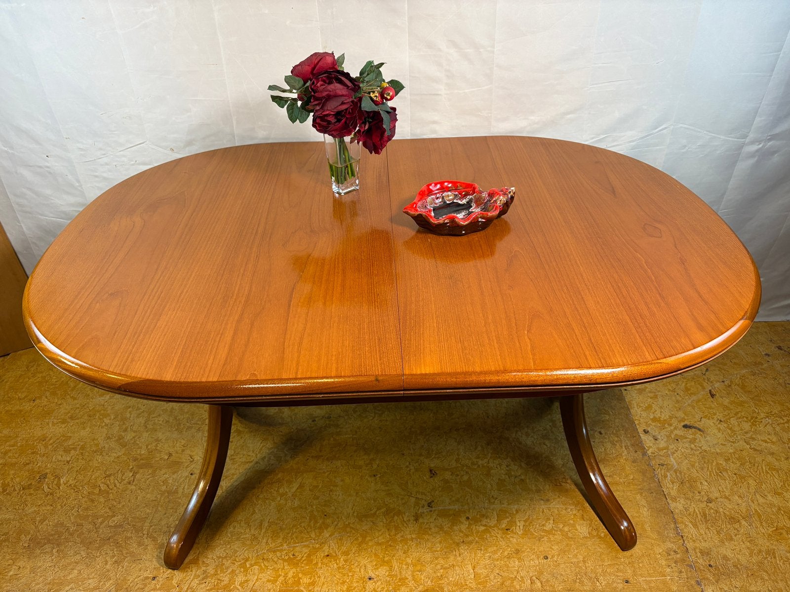 Gratis bezorgingMidCenturyOvaleTeakUitschuifbareEettafel1960