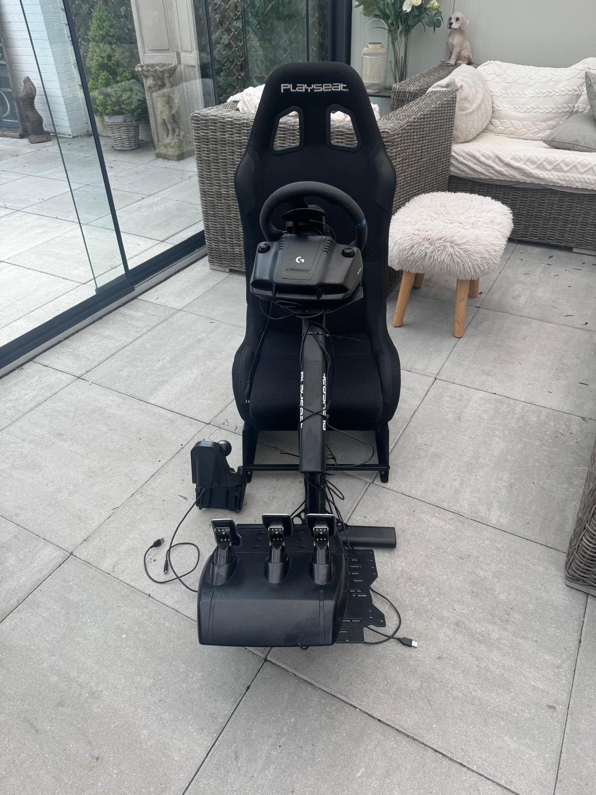 Playseat met Logitech G923 racestuur en pedalen, Spelcomputers en Games, Racestoel, Gebruikt, Force feedback, Ophalen of Verzenden