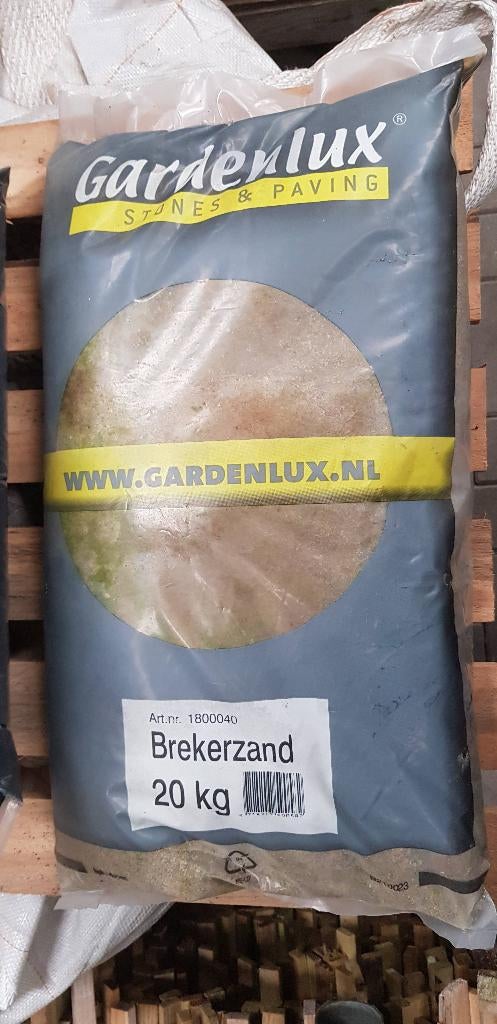 Zakje basalt split, brekerzand en fijn inveeg zand te koop, Ophalen, Overige typen, Nieuw, Nvt