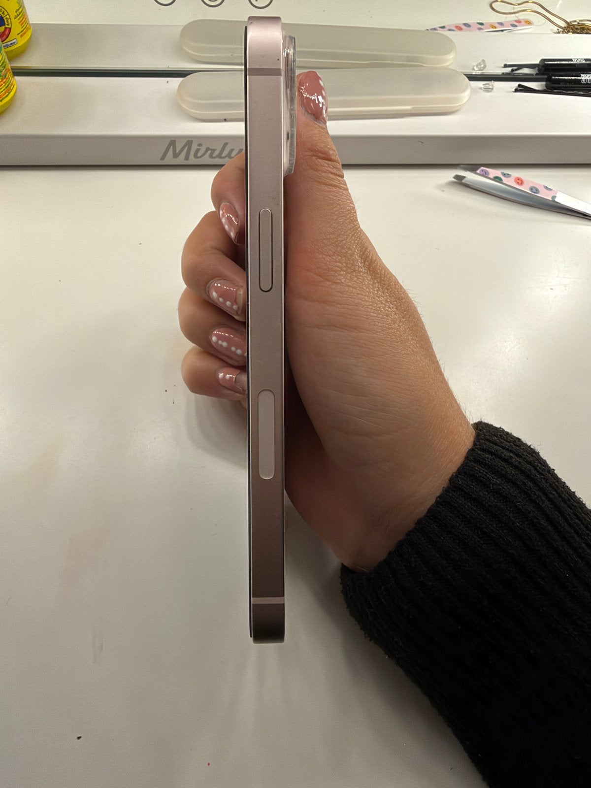 Foto 7 van iPhone 13 - Roze - Zeer nette staat, krasvrij