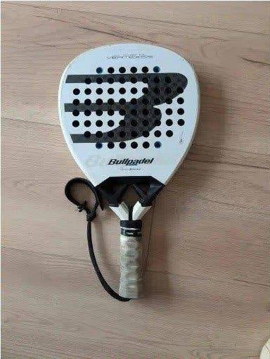 Bullpadel Vertex 05 Hybrid Juan Tello — speelt prima, Ophalen of Verzenden, Gebruikt, Padelracket