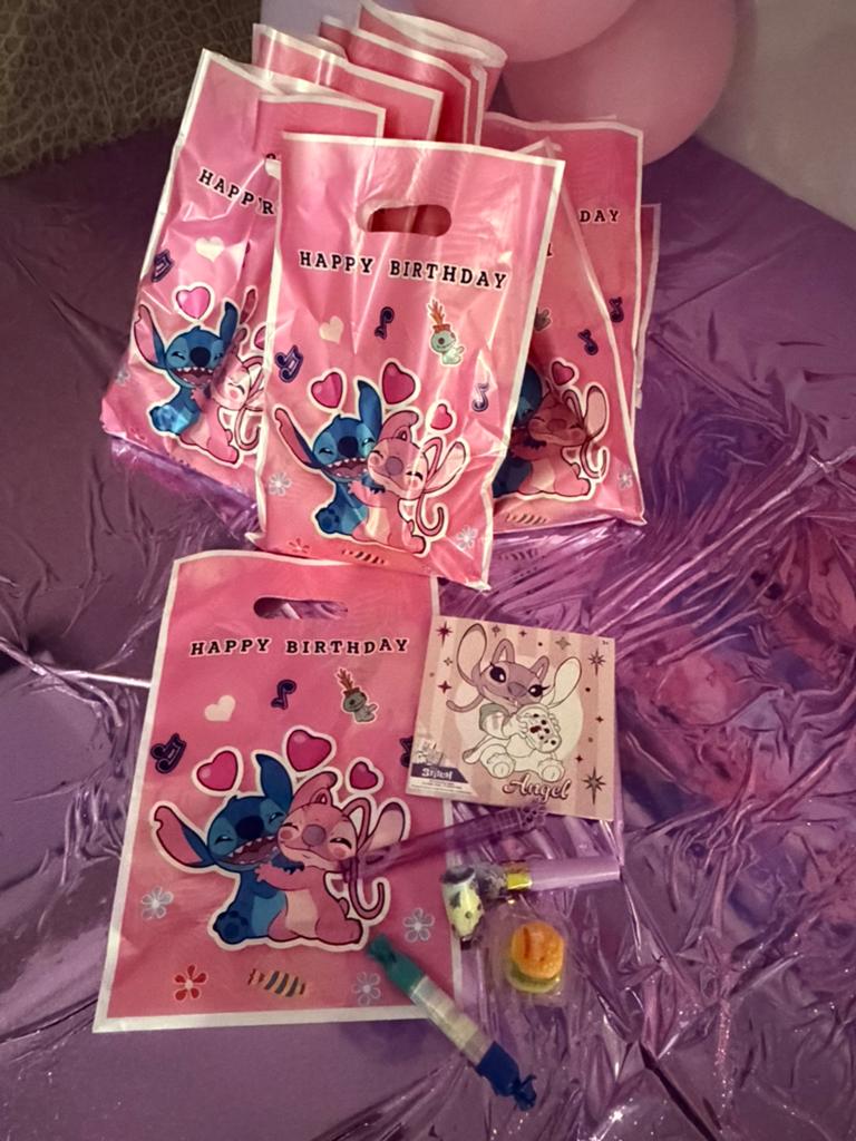 Traktatie/bedankje Angel & Stitch 10 stuks, Ophalen of Verzenden, Nieuw, Feestartikel, Verjaardag