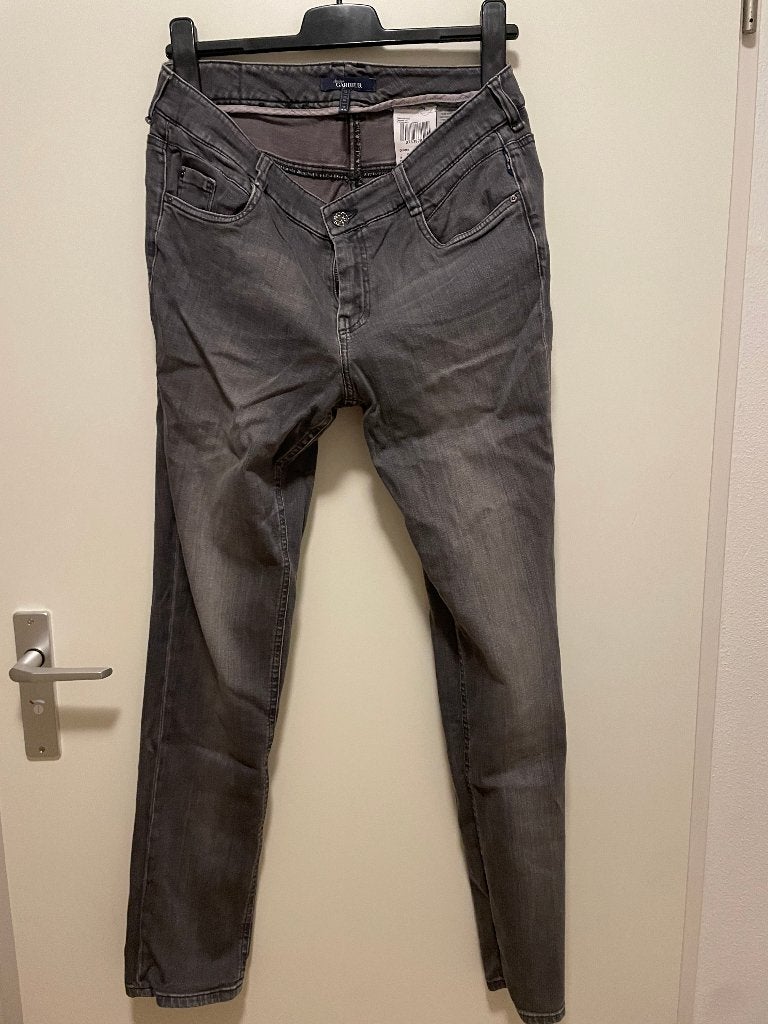 Gardeur broek grijs model Zuri maat 40 K, Maat 38/40 (M), Ophalen of Verzenden, Zo goed als nieuw, Gardeur