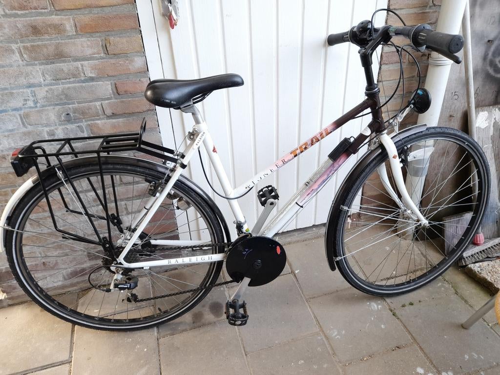 Raleigh damesfiets - in zeer goede staat mt 52 cm, Gebruikt, Versnellingen, 50 tot 53 cm, Ophalen