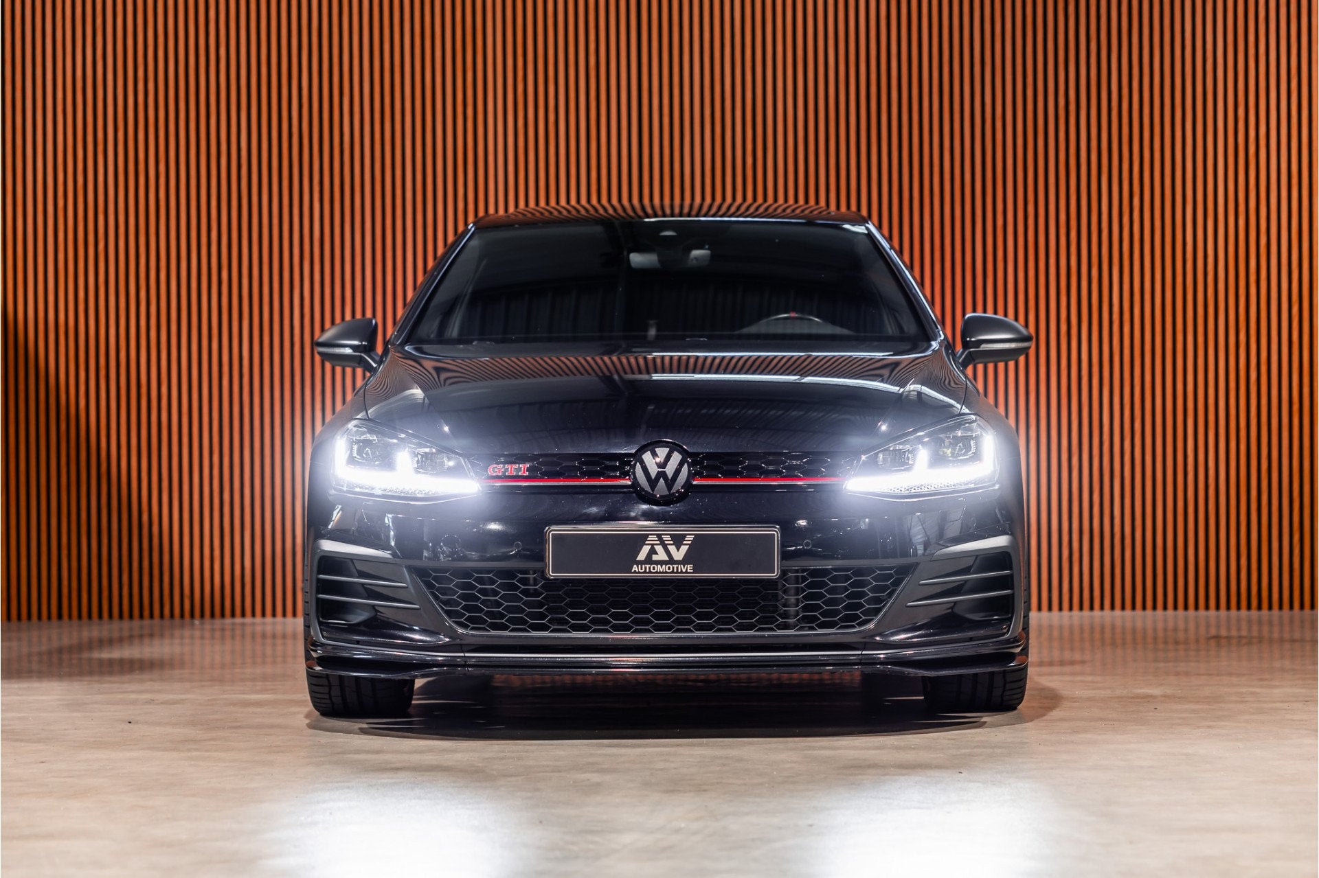 Volkswagen Golf 2.0 TSI 290 PK GTI TCR | Panorama | ACC | Ca, Auto's, 1330 kg, 15 km/l, Gebruikt, 4 cilinders