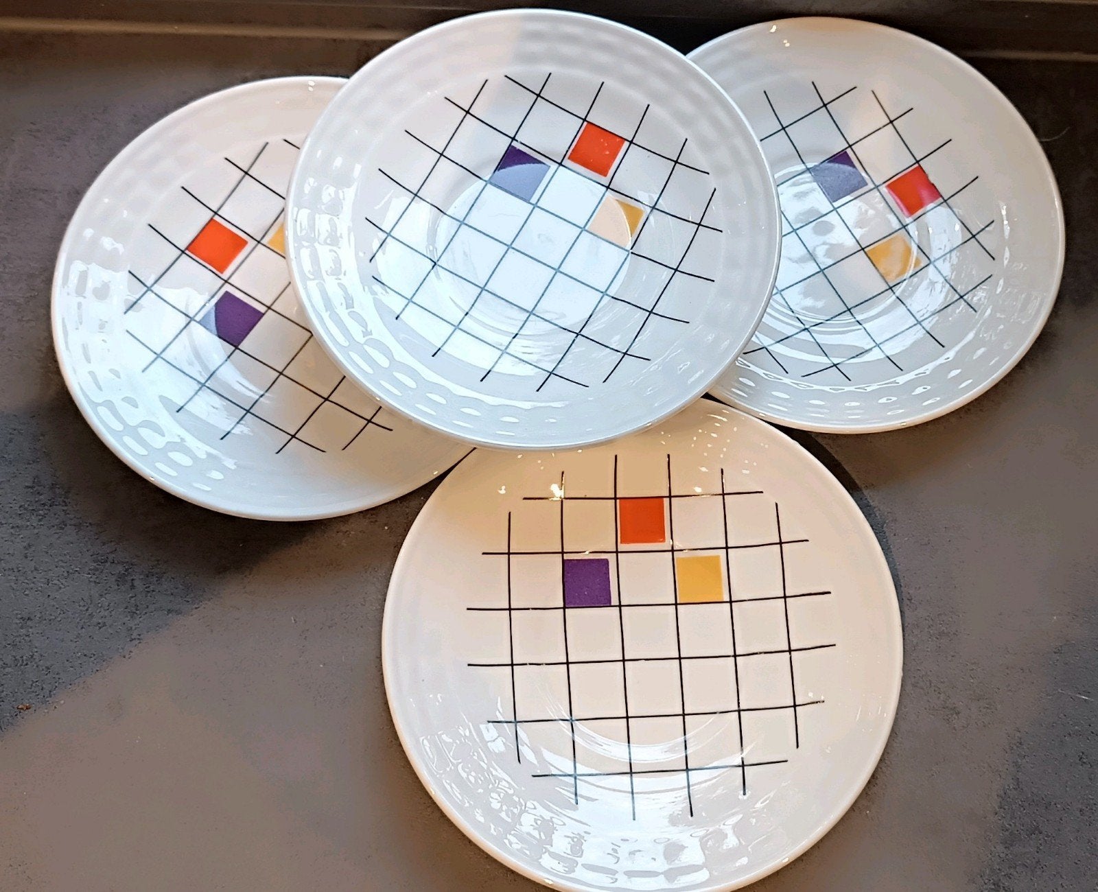 Vintage Vajillas Corona "Avignon"– Memphis / Mondriaan stijl, Ophalen of Verzenden, Zo goed als nieuw, Overige stijlen, Kop(pen) en/of Schotel(s)