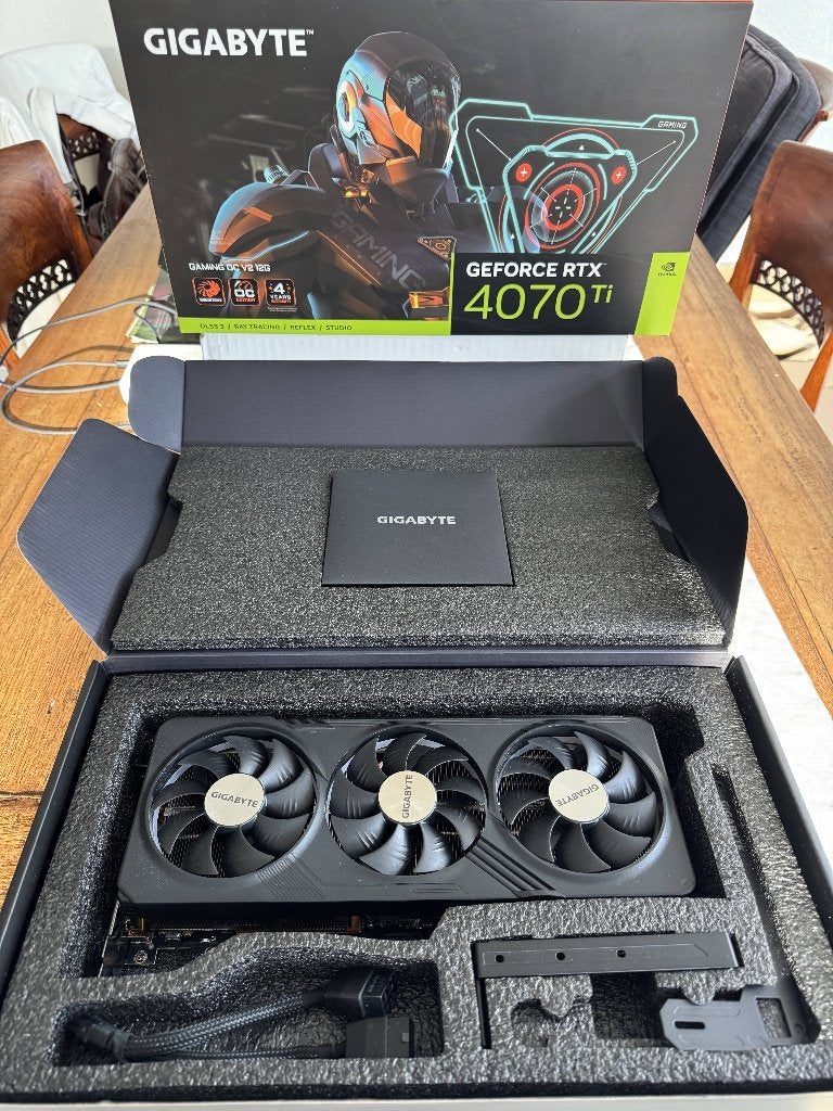 GIGABYTE GEFORCE RTX 4070TI Gaming OC VC 12G, Computers en Software, Videokaarten, Gebruikt, GDDR6, PCI-Express 4, Ophalen of Verzenden