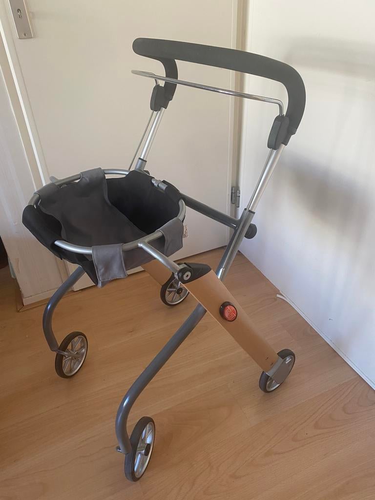 Trus Care indoor rollator, Ophalen of Verzenden, Opvouwbaar, Zo goed als nieuw