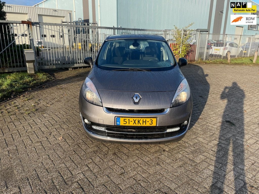 Renault Grand Scénic 1.5 dCi Bose AUTOMAAT !, Euro 5, Gebruikt, 4 cilinders, Leder en Stof