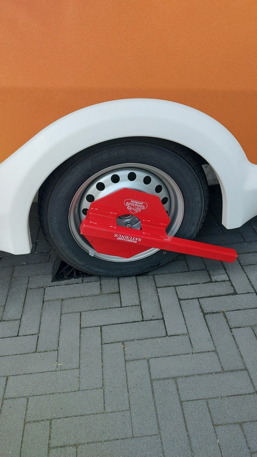 Wielklem Saturnus (zgan), Ophalen, Zo goed als nieuw