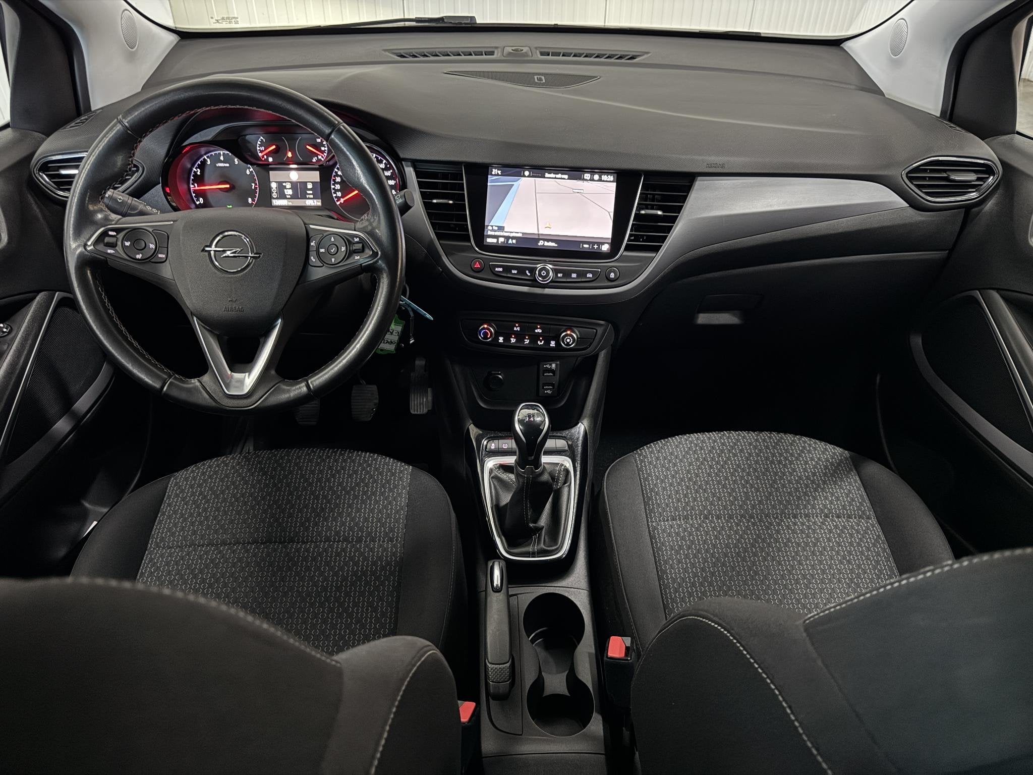Opel Crossland X 1.2 Edition DB-RIEM-VERV. LED NAVI CARPLAY, Voorwielaandrijving, Stof, Gebruikt, 1199 cc