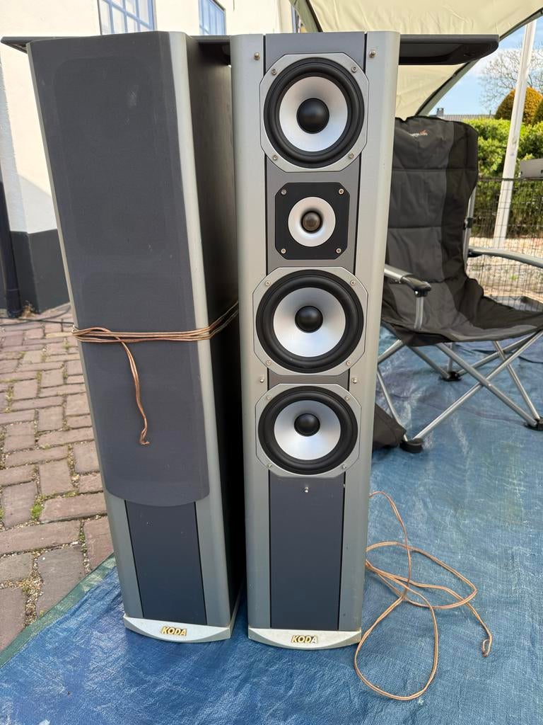Koda 520F Vloerstaande Luidsprekers - 150 Watt, Gebruikt, 120 watt of meer, Front, Rear of Stereo speakers, Ophalen