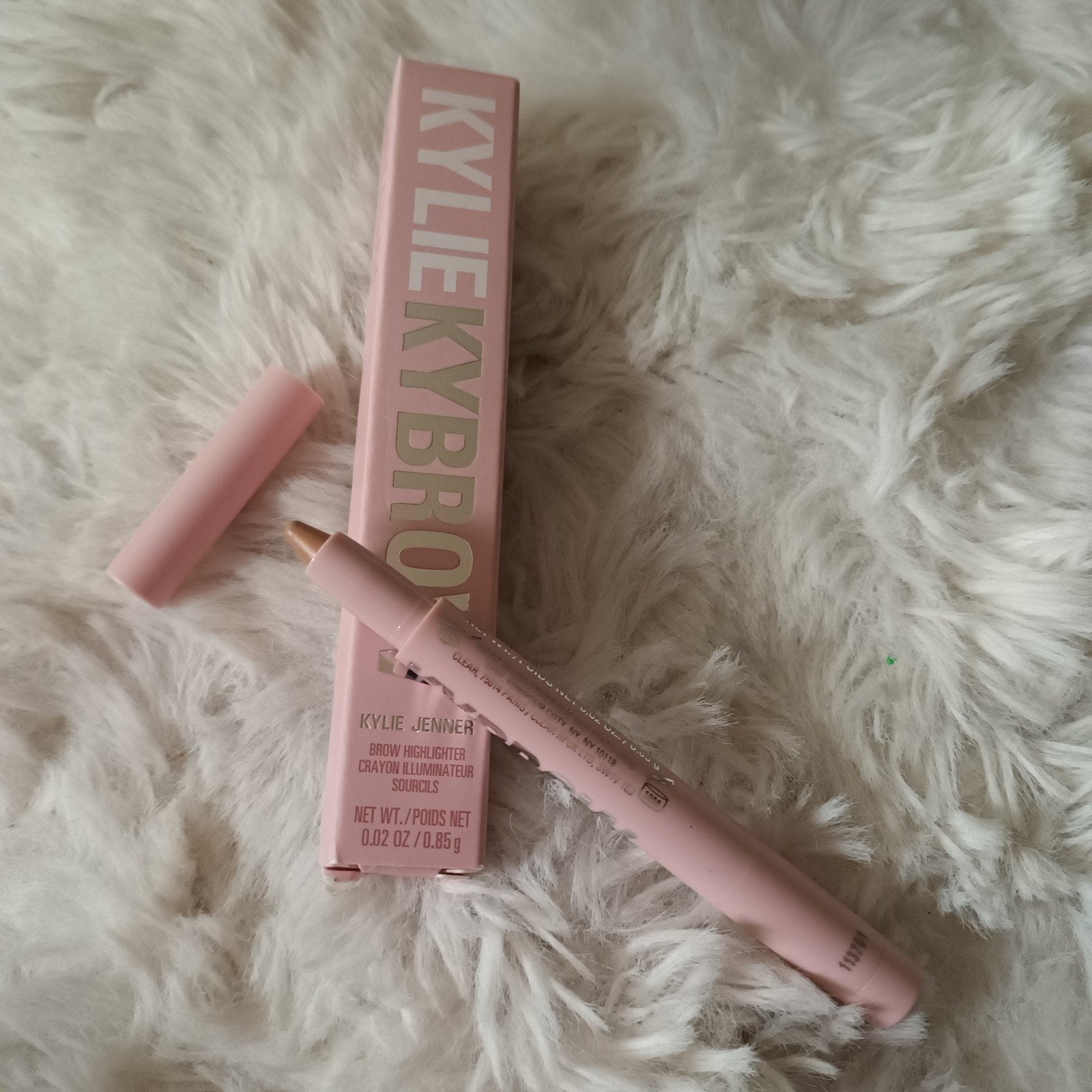 KYLIE BROW...kleur nr 006...nieuw, Ophalen of Verzenden, Nieuw, Gehele gezicht