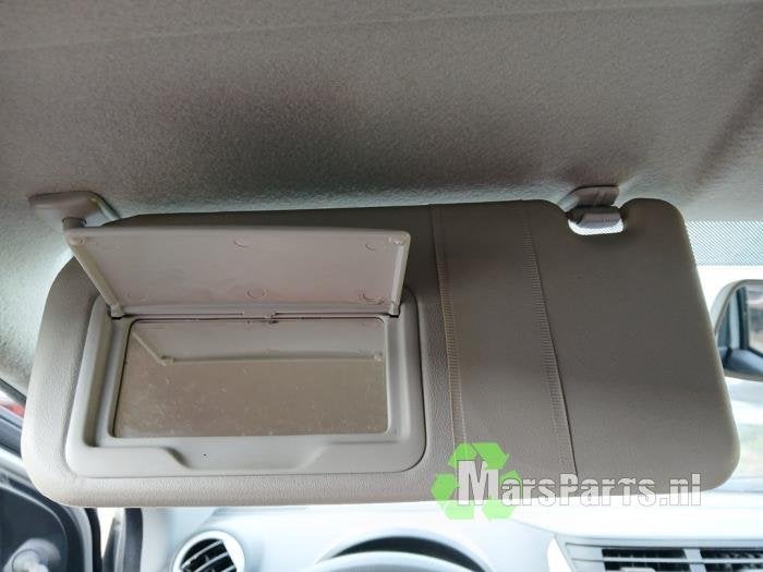 Zonneklep van een Suzuki Alto, Gebruikt, -, -, Ophalen of Verzenden