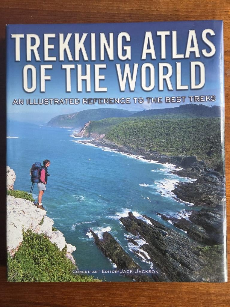 Trekking Atlas of the World, Ophalen of Verzenden, Zo goed als nieuw, Non-fictie