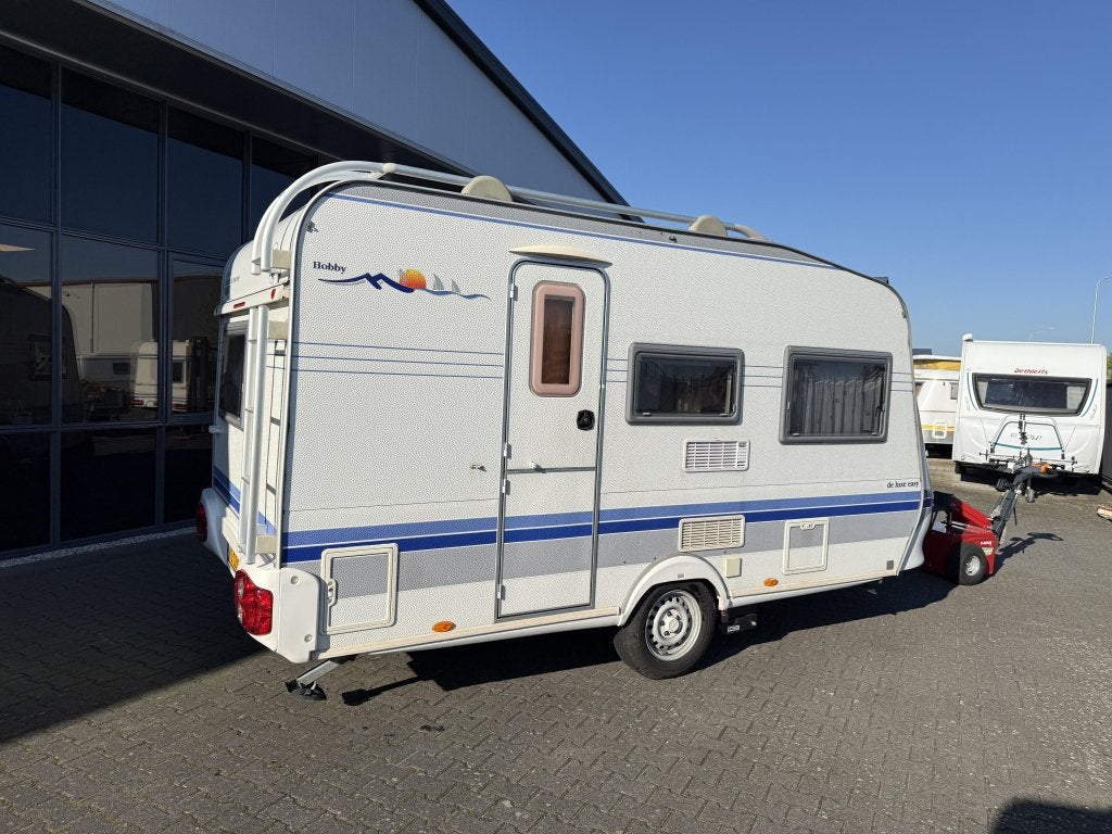 Hobby De Luxe 400 SF Bed + Zit + WC Tent luifel Mover netjes, Hobby, Dwarsbed, Bedrijf, Treinzit