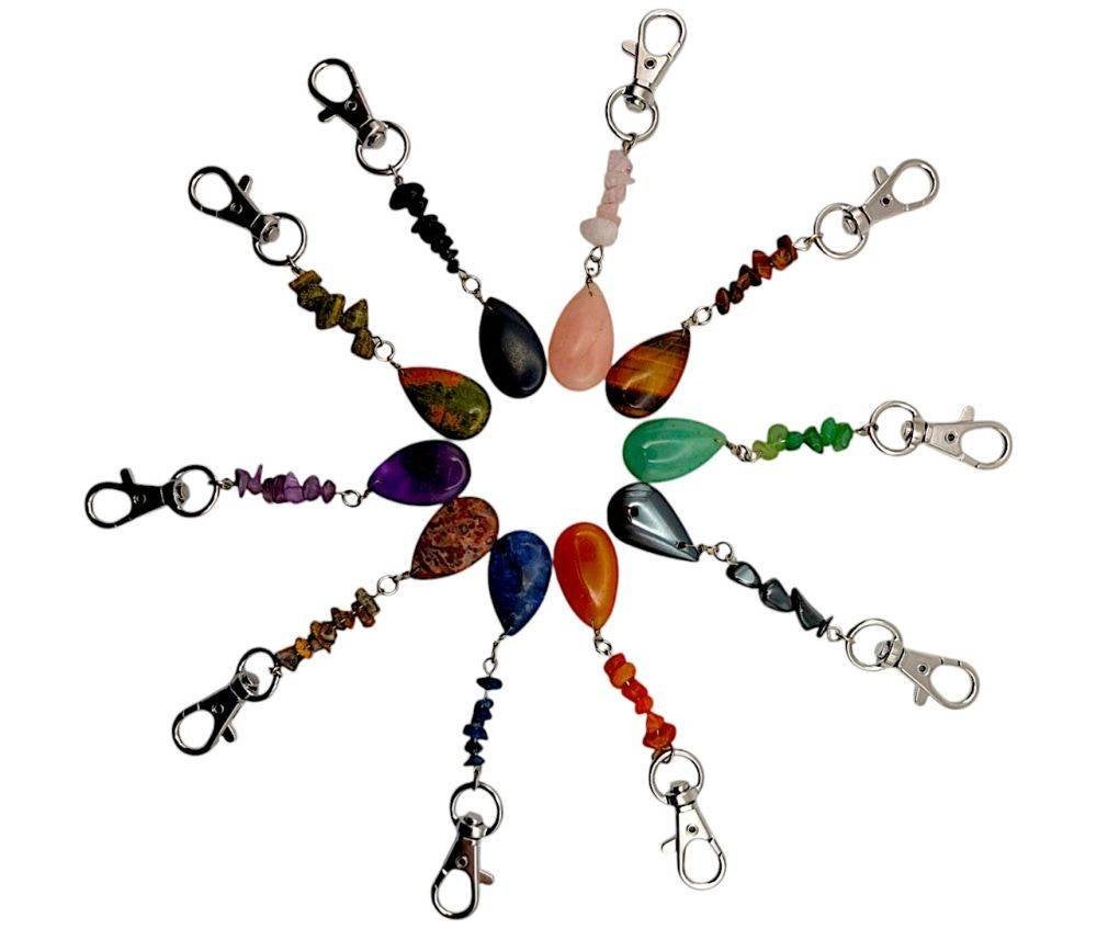 Luxe tassen- en sleutelhanger met edelsteen ‘druppel’, Verzamelen, Verzenden, Timmersgems, Overige typen, Info@masterpiecenlp.nl