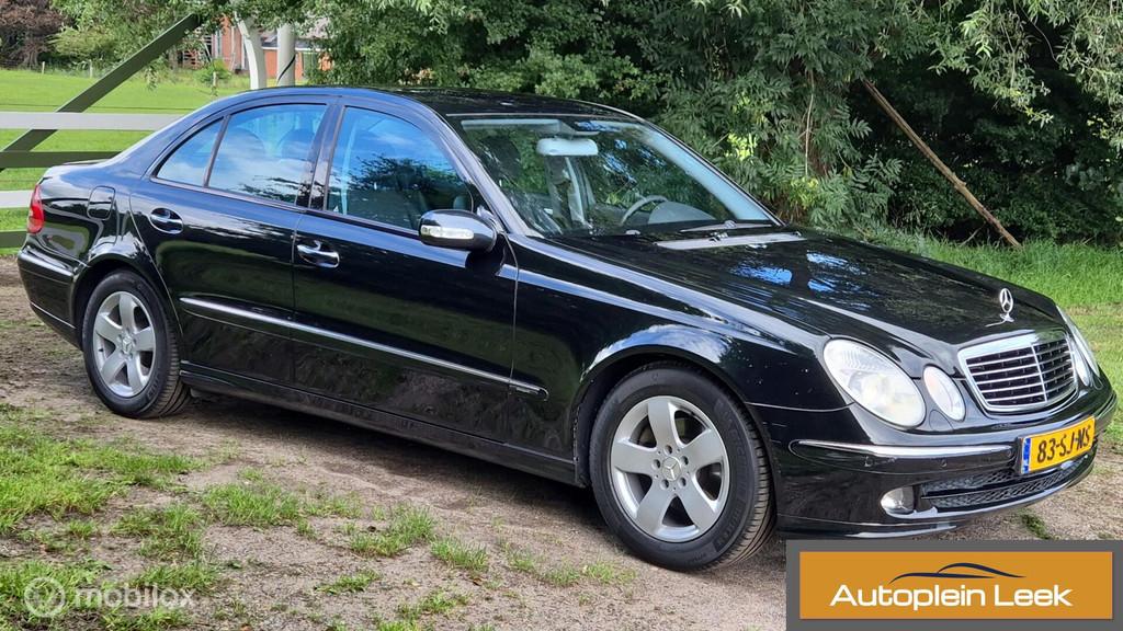 Mercedes E-klasse 270 CDI Avantgarde 1E EIGENAAR YOUNGTIMER, Auto's, Mercedes-Benz, Automaat, Gebruikt, Zwart, Origineel Nederlands
