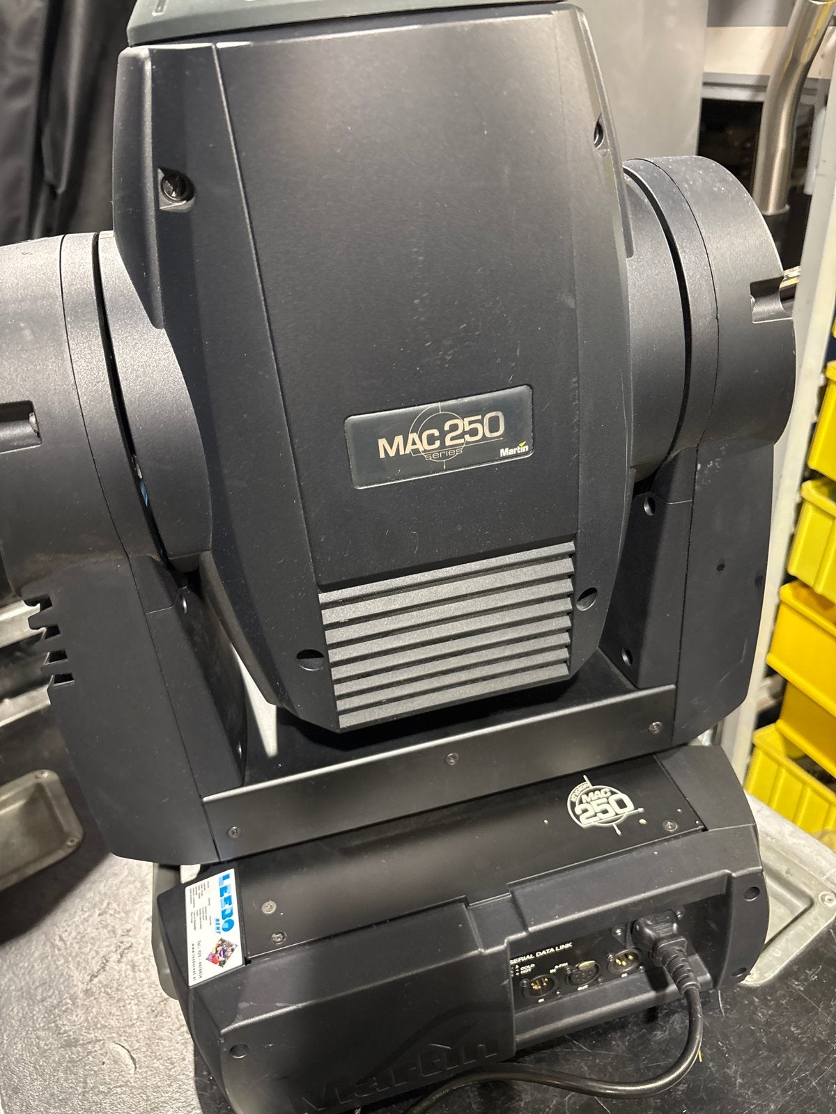 Martin MAC 250 Krypton Moving Head met Flightcase, Muziek en Instrumenten, Ophalen, Gebruikt